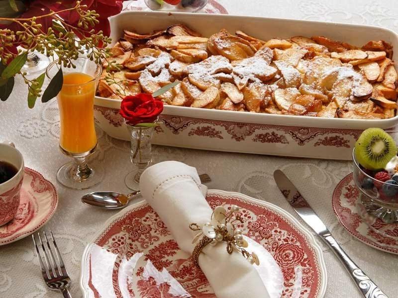 Fisher House Victoria Bed And Breakfast Екстериор снимка
