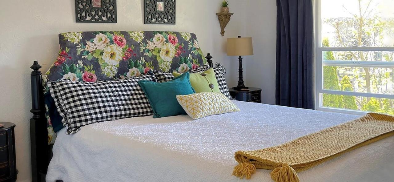 Fisher House Victoria Bed And Breakfast Стая снимка