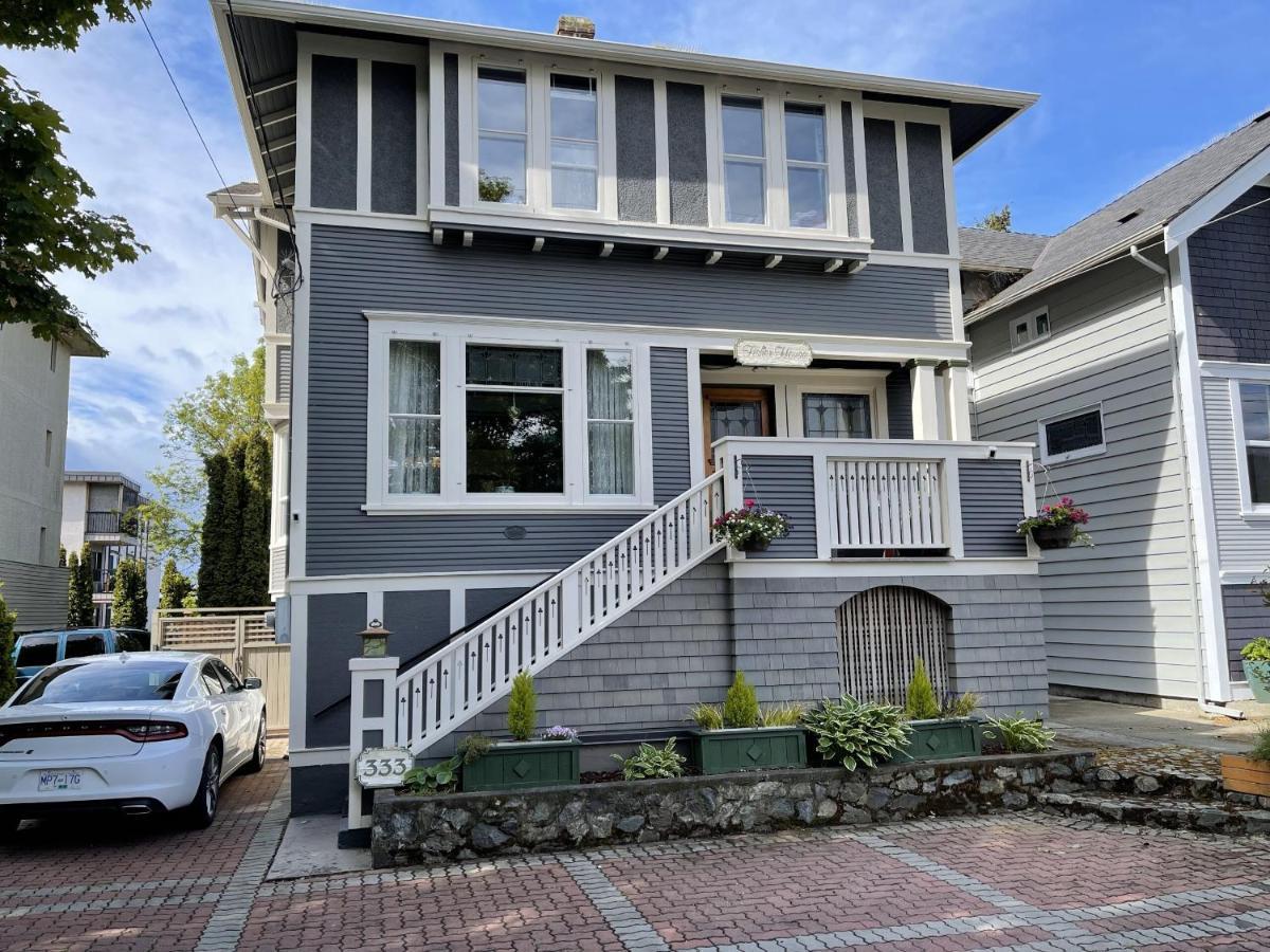 Fisher House Victoria Bed And Breakfast Екстериор снимка